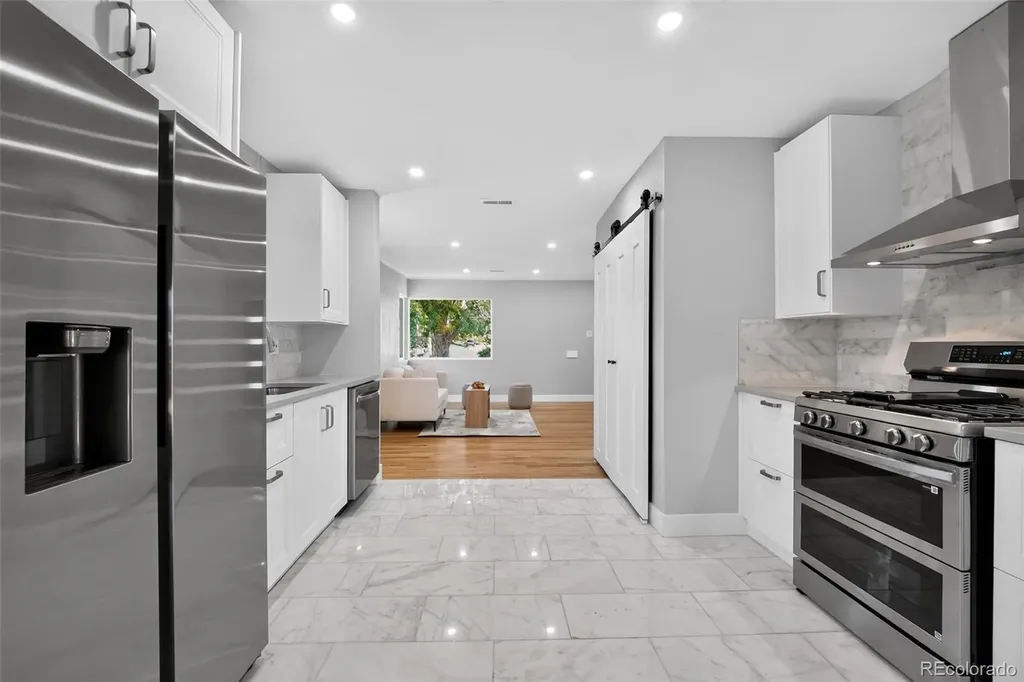 3048 N Adams Street Denver CO 80205