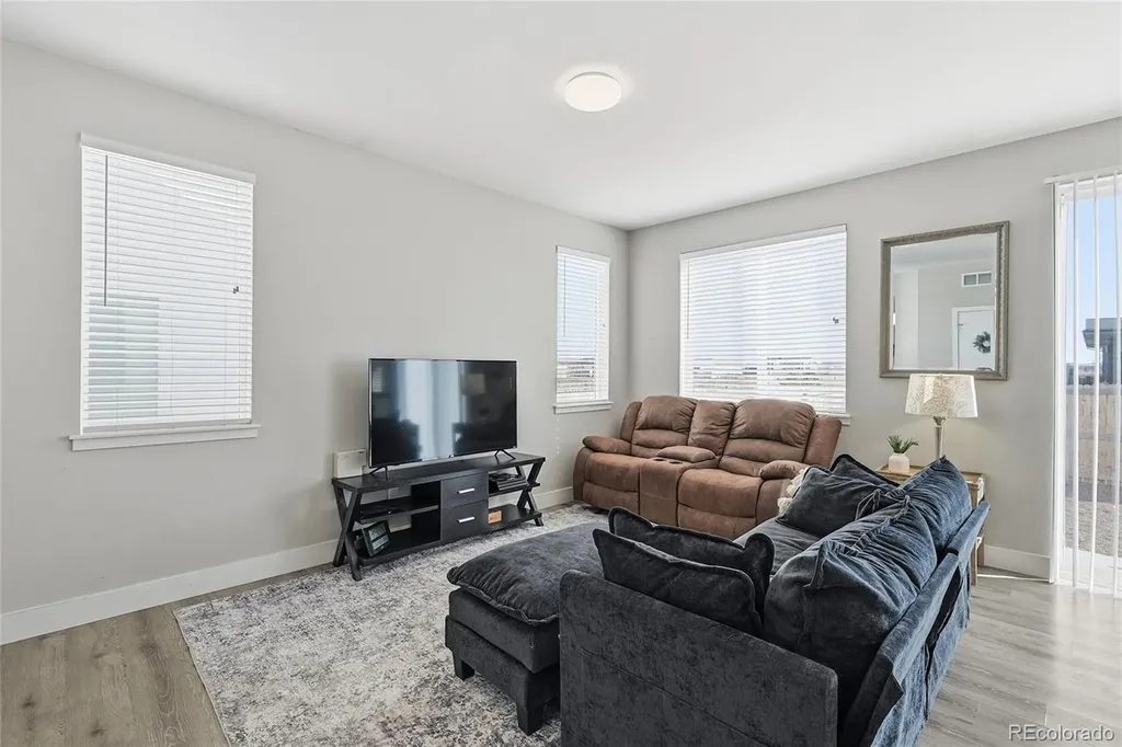 547 S Main Street Byers CO 80103