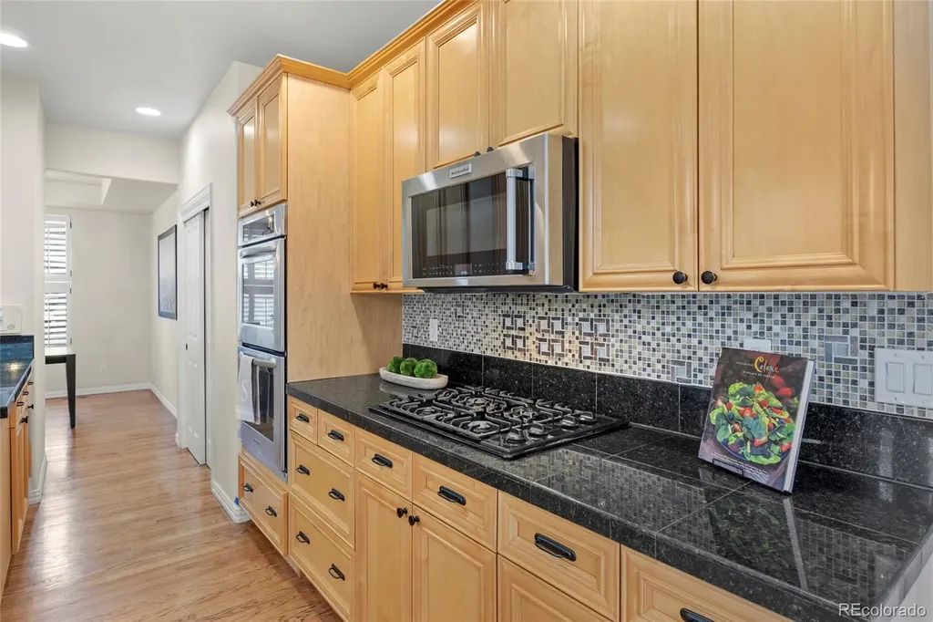 939 Greenway Lane Castle Pines CO 80108