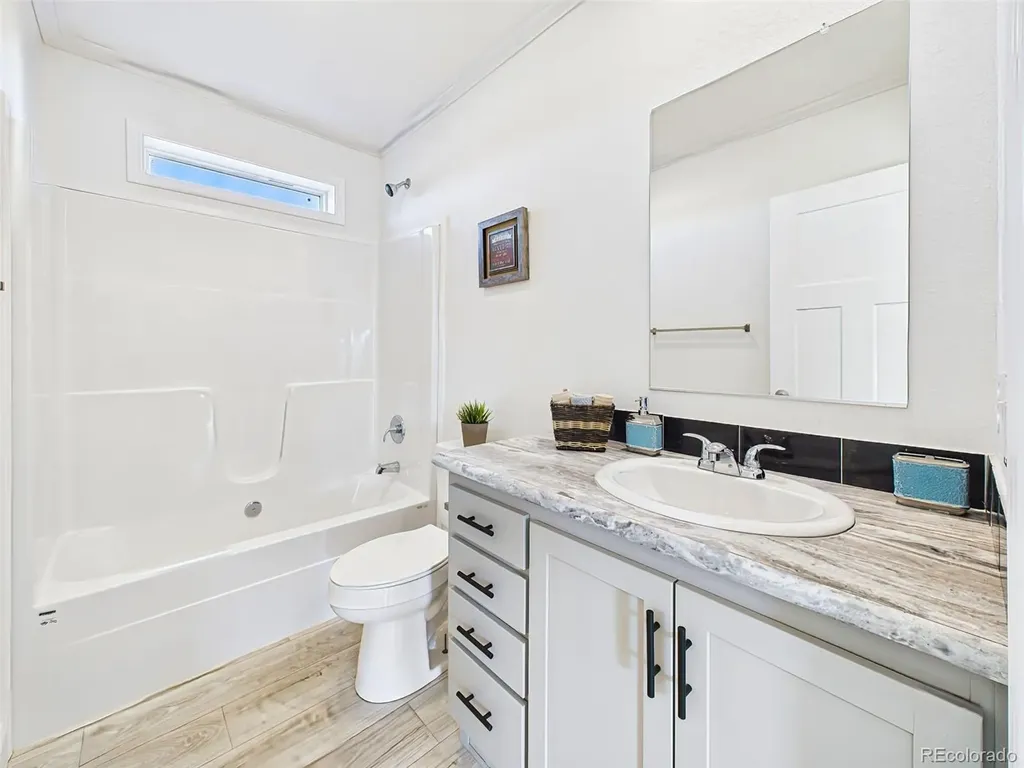 893 S Greenway Avenue Pueblo CO 81007