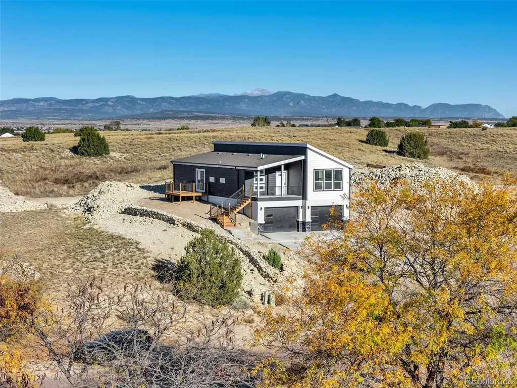 893 S Greenway Avenue Pueblo CO 81007