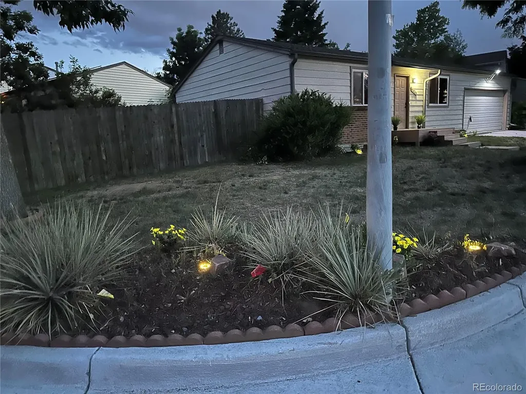 17042 E Wagon Trail Parkway Aurora CO 80015