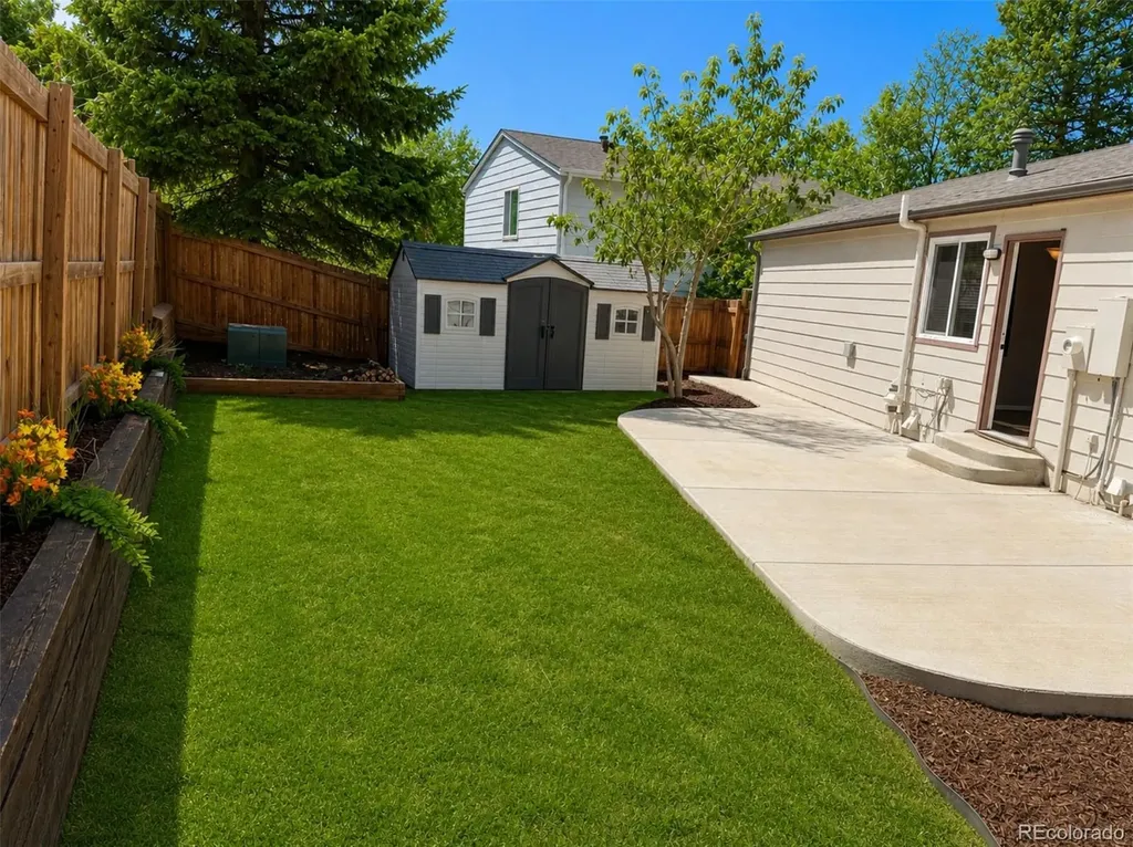 17042 E Wagon Trail Parkway Aurora CO 80015