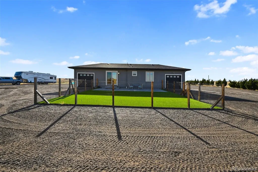 45330 Valdonna Circle Bennett CO 80102