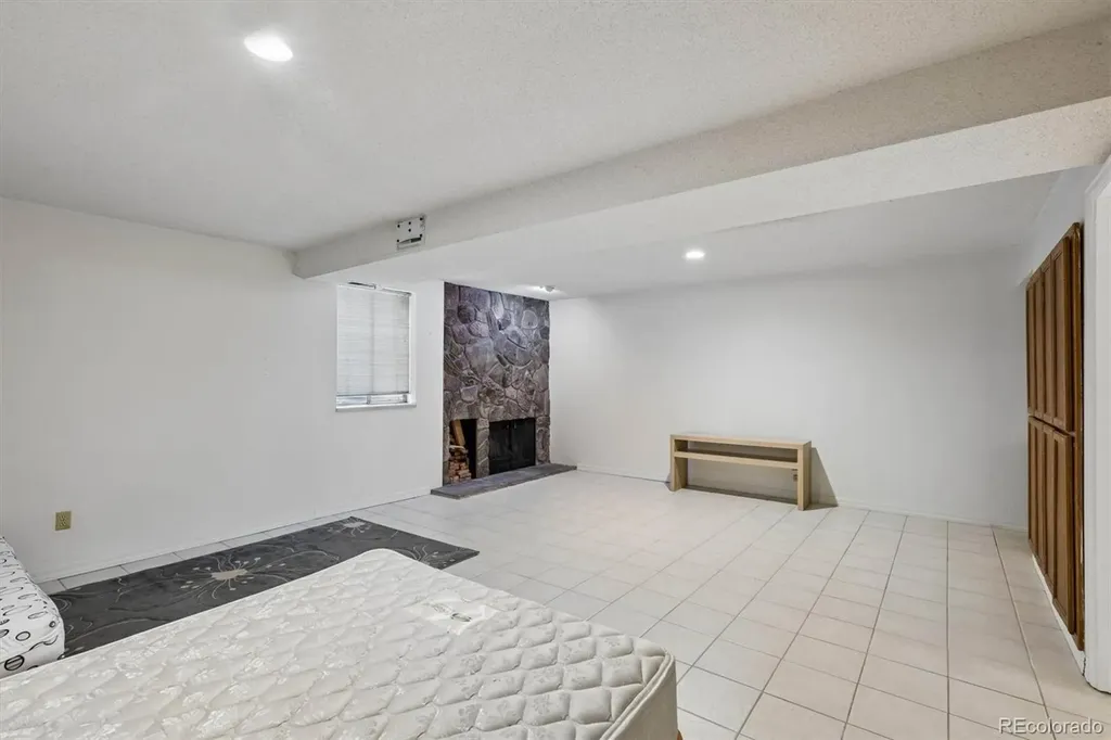 194 S Holman Way Golden CO 80401