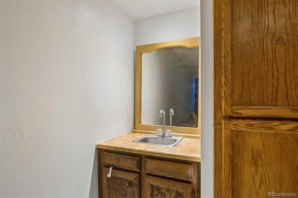 194 S Holman Way Golden CO 80401
