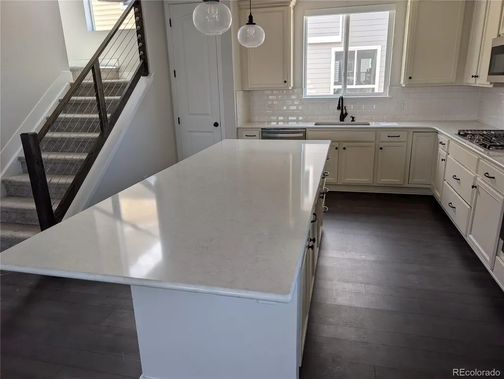 2405 Fiji Drive Castle Rock CO 80109