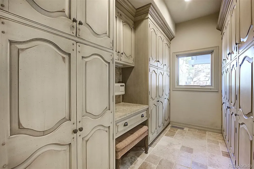 1275 Silver Tip Lane Evergreen CO 80439