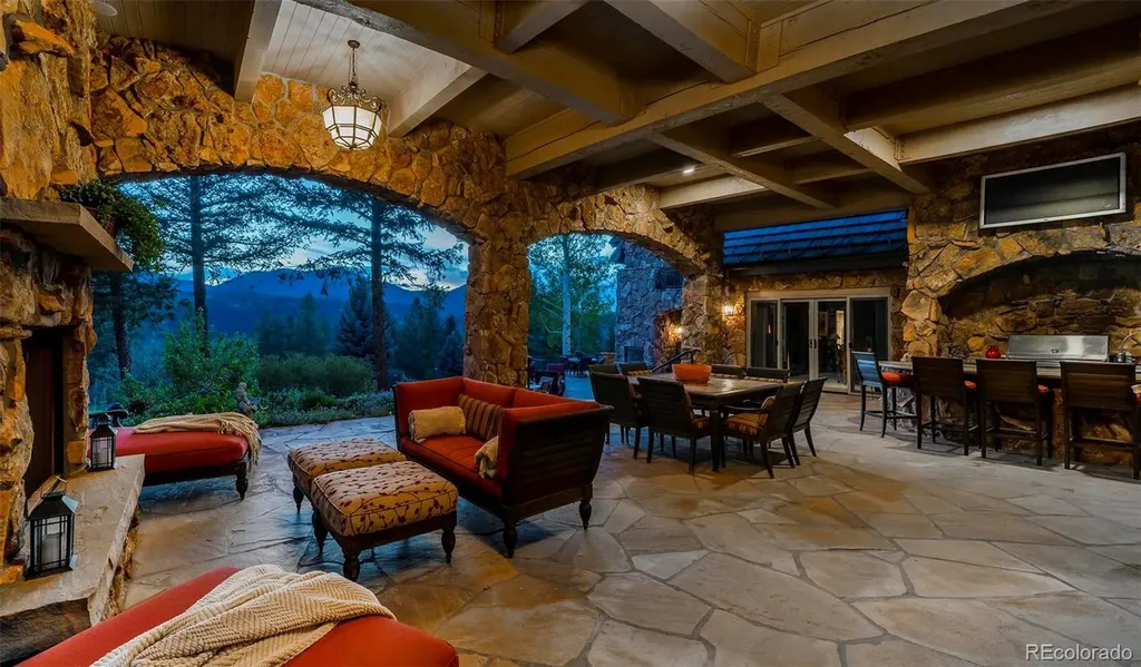 1275 Silver Tip Lane Evergreen CO 80439
