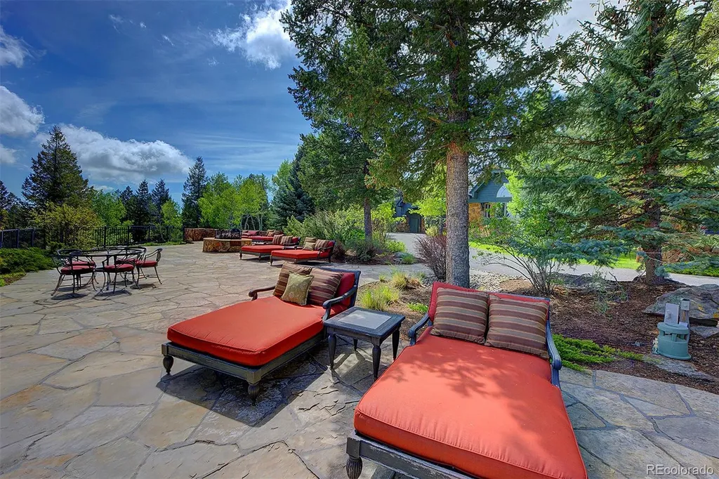 1275 Silver Tip Lane Evergreen CO 80439