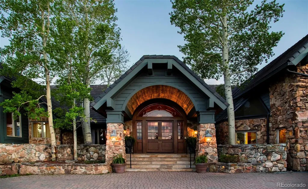 1275 Silver Tip Lane Evergreen CO 80439