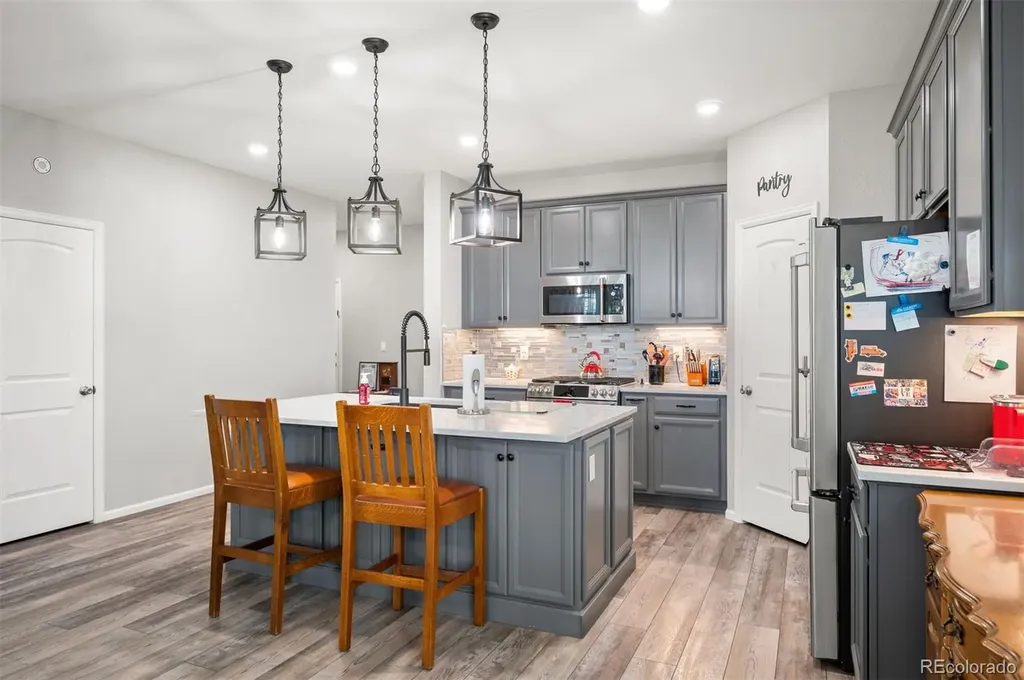 27571 E 7th Drive Aurora CO 80018