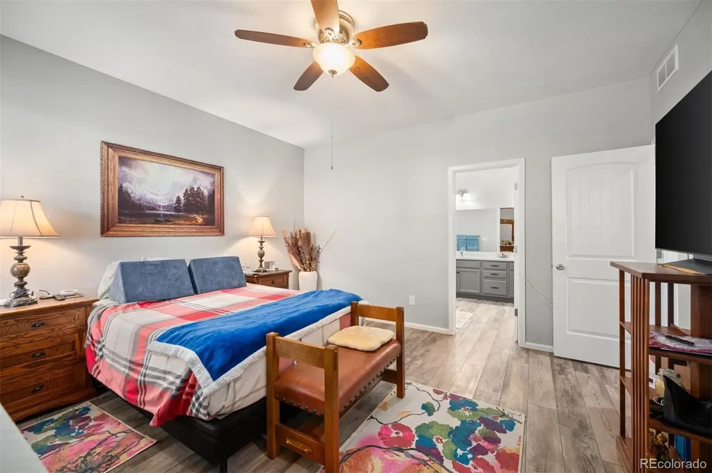 27571 E 7th Drive Aurora CO 80018