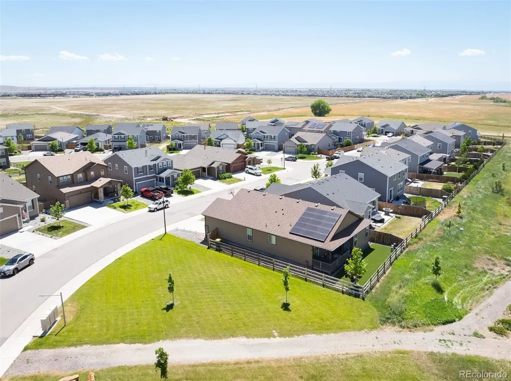 27571 E 7th Drive Aurora CO 80018