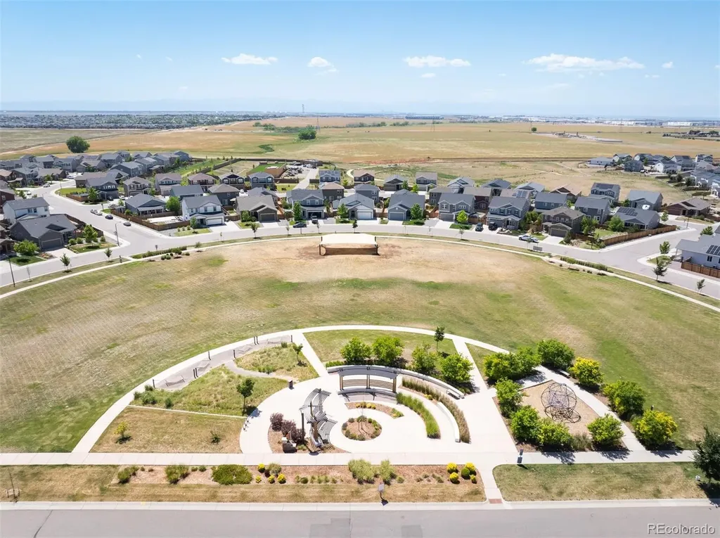 27571 E 7th Drive Aurora CO 80018