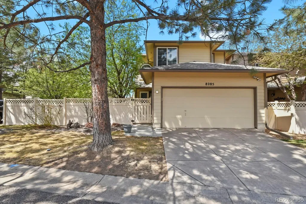 8285 S Gaylord Circle Centennial CO 80122