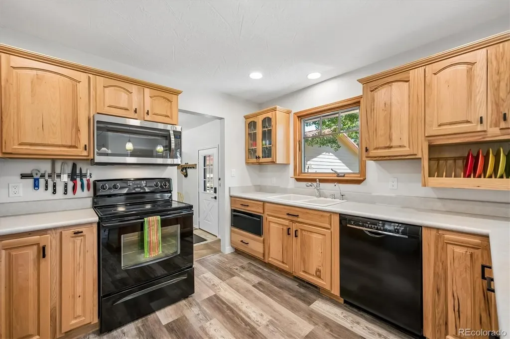 13258 S Mohawk Street Pine CO 80470