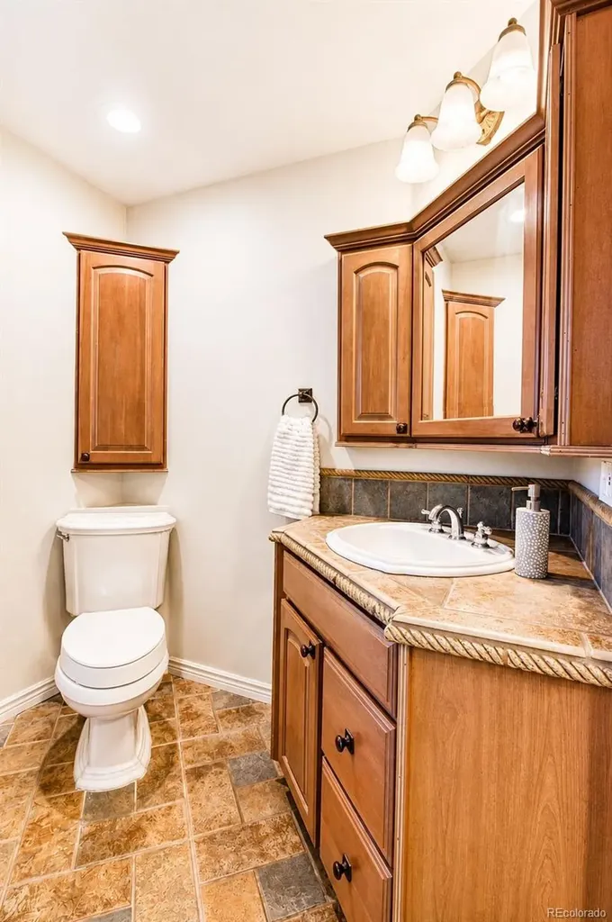 145 Dudley Street Lakewood CO 80226