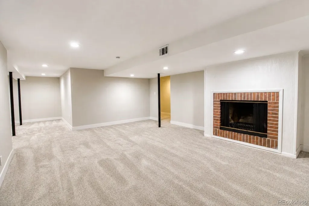 145 Dudley Street Lakewood CO 80226