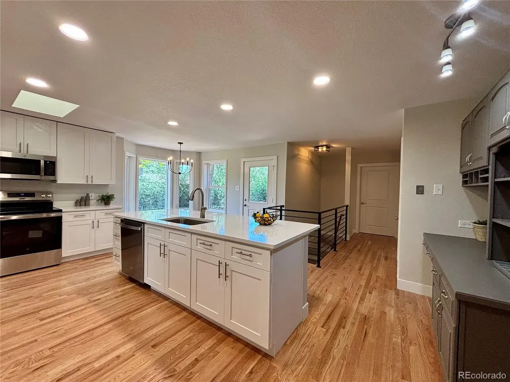 145 Dudley Street Lakewood CO 80226