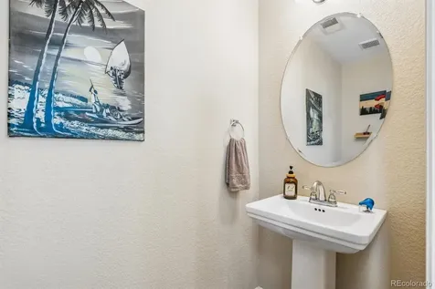 642 S Norfolk Way Aurora CO 80017