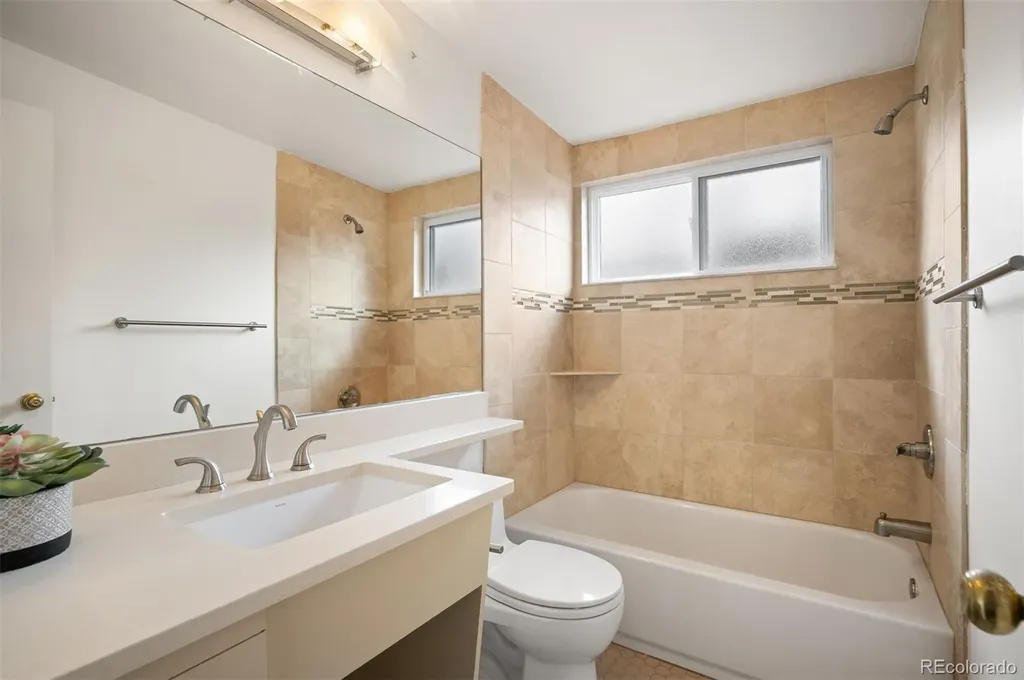 1405 S Elm Street Denver CO 80222