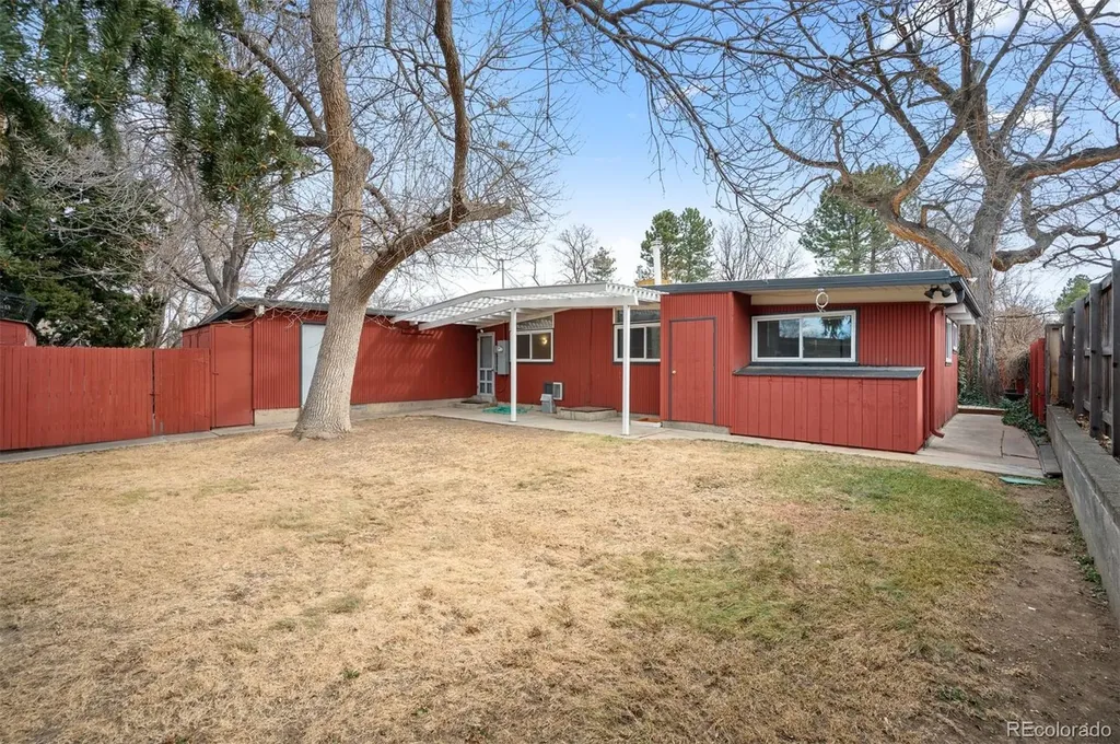 1405 S Elm Street Denver CO 80222