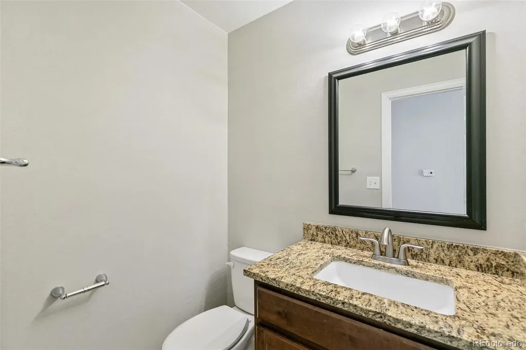 8003 E Hinsdale Place Centennial CO 80112