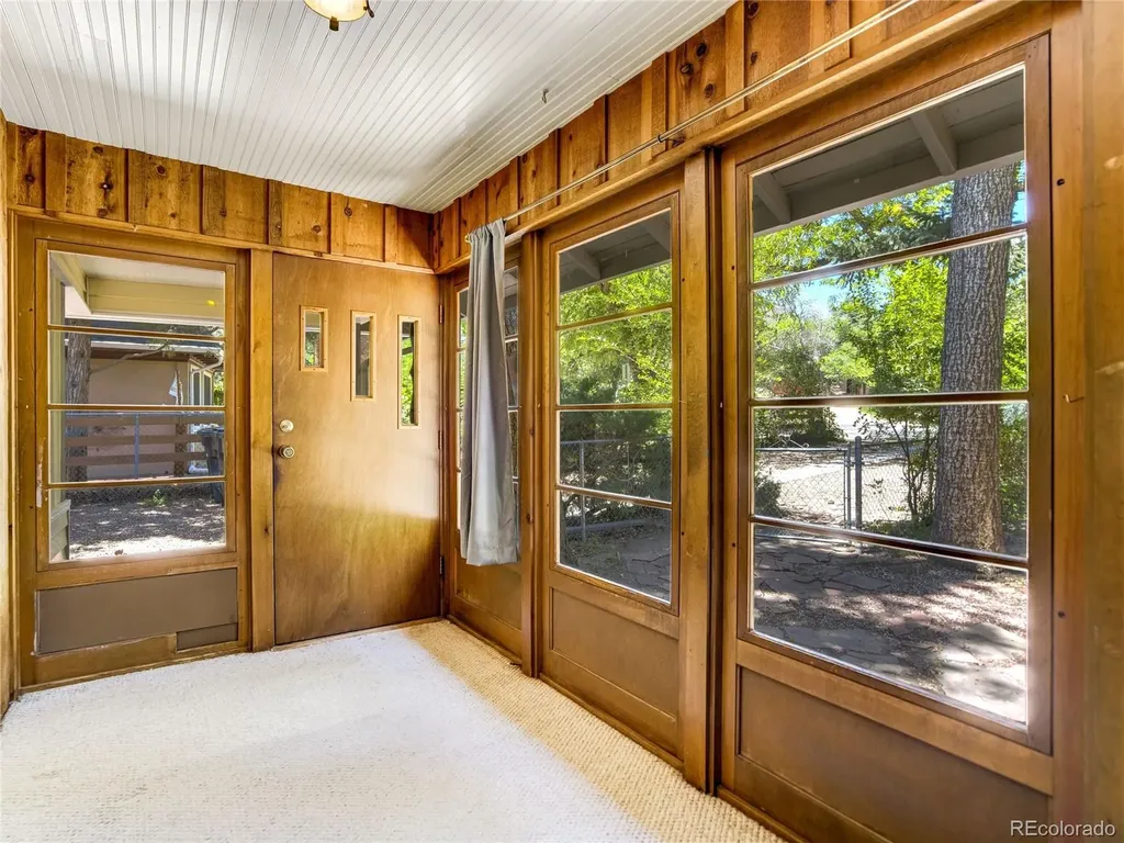 1823 Cheyenne Boulevard Colorado Springs CO 80906