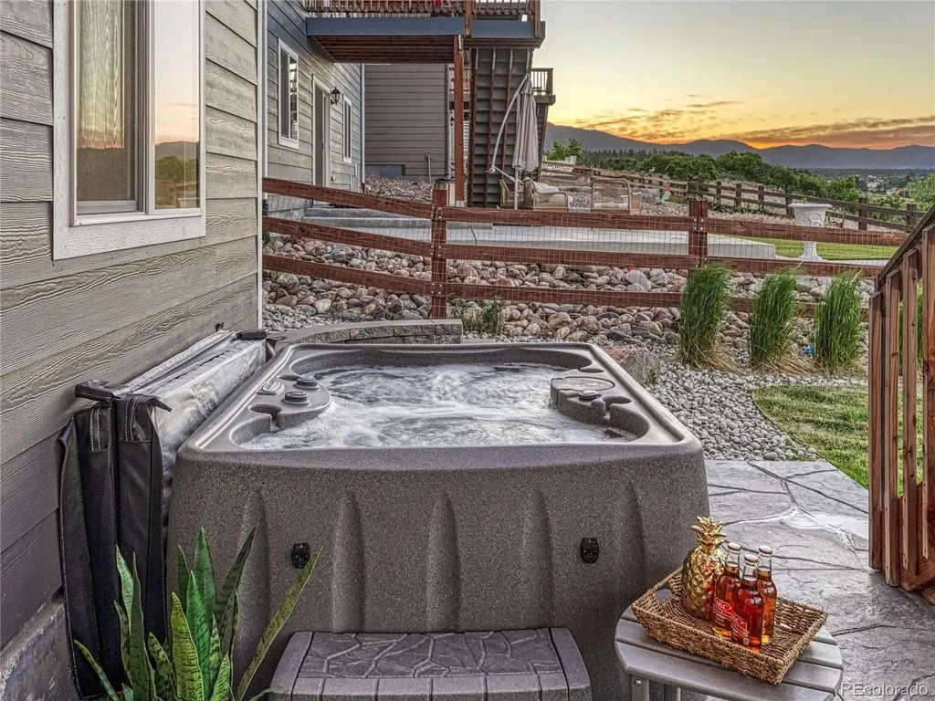 15882 Little Bluestem Road Monument CO 80132