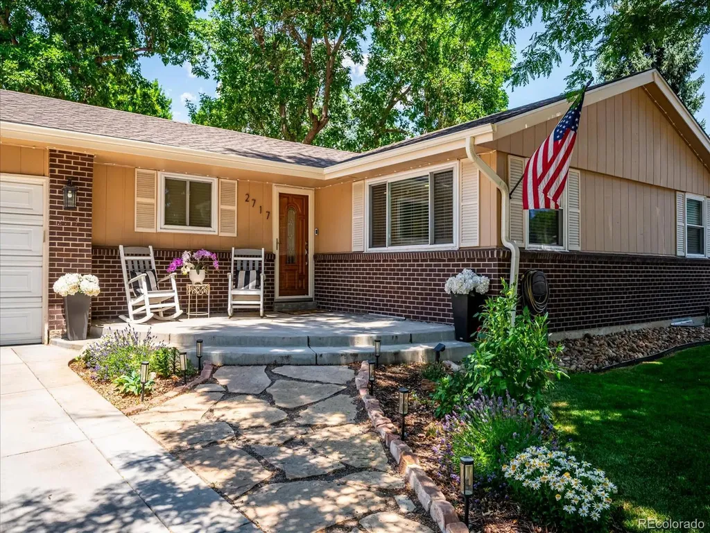 2717 S Upham Street Denver CO 80227