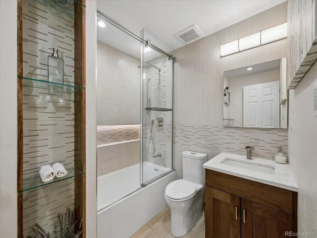 2717 S Upham Street Denver CO 80227