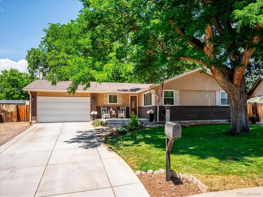 2717 S Upham Street Denver CO 80227