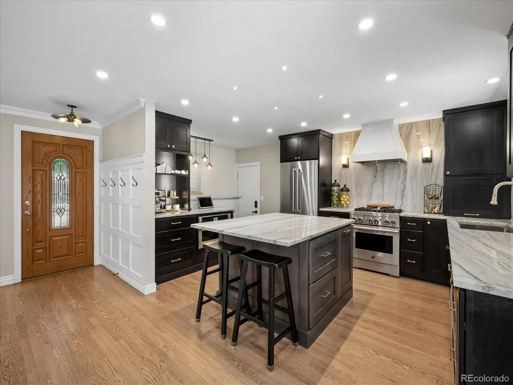 2717 S Upham Street Denver CO 80227
