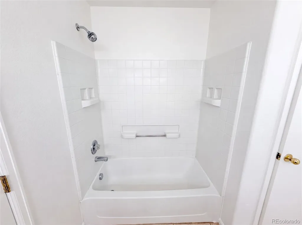 5659 Raleigh Circle Castle Rock CO 80104