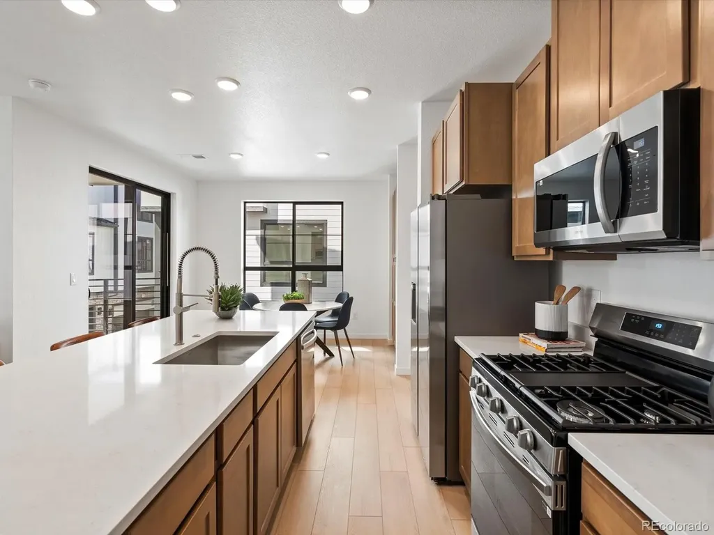 2062 S Holly Street Denver CO 80222