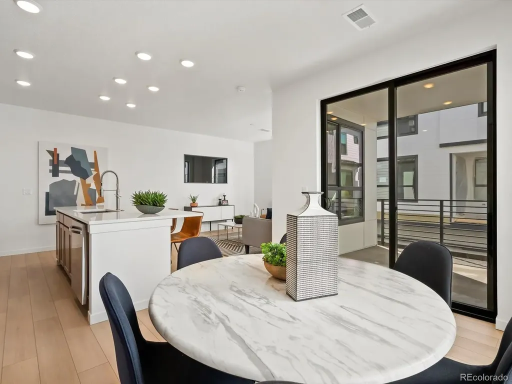 2062 S Holly Street Denver CO 80222
