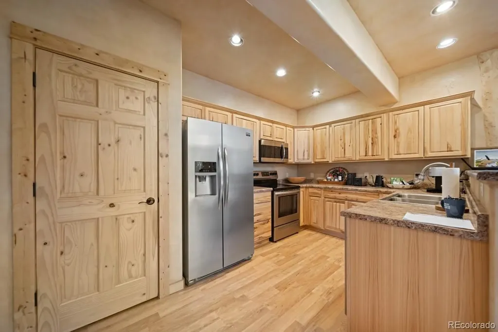 1380 Spruce Road Cimarron CO 81220