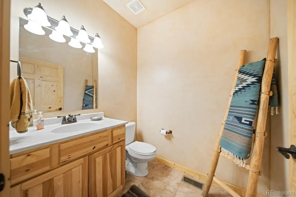1380 Spruce Road Cimarron CO 81220