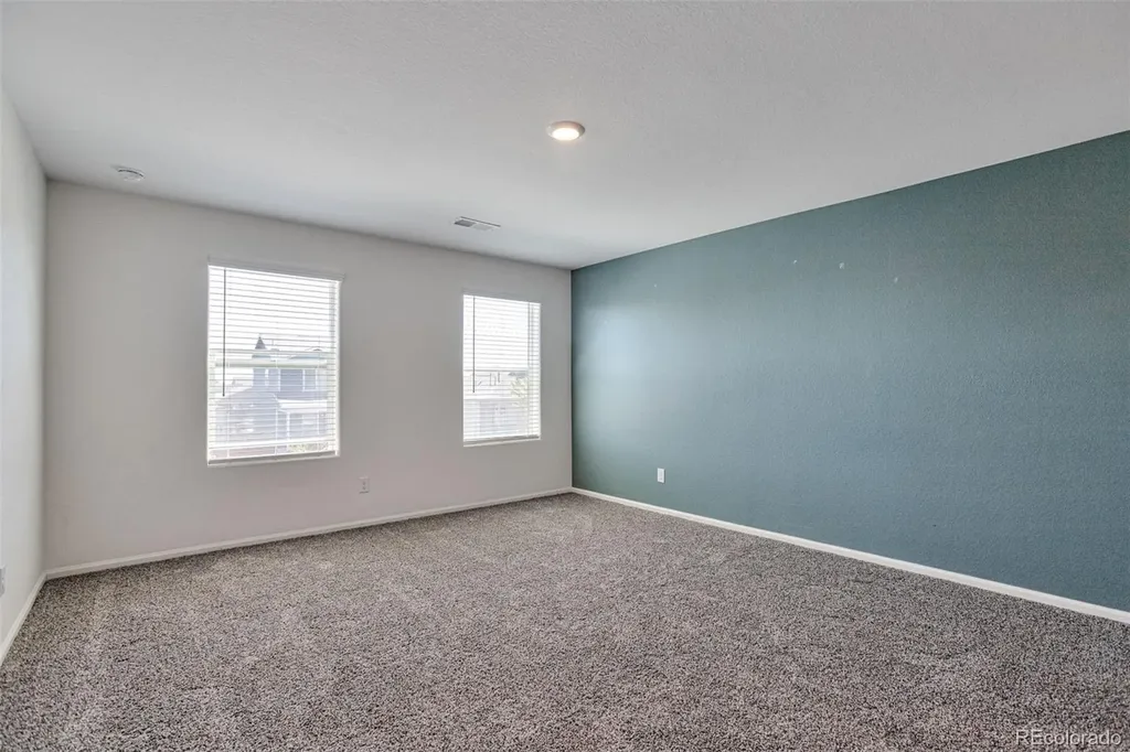 359 Maple Street Bennett CO 80102
