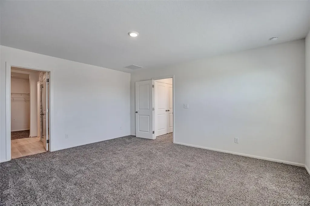 359 Maple Street Bennett CO 80102