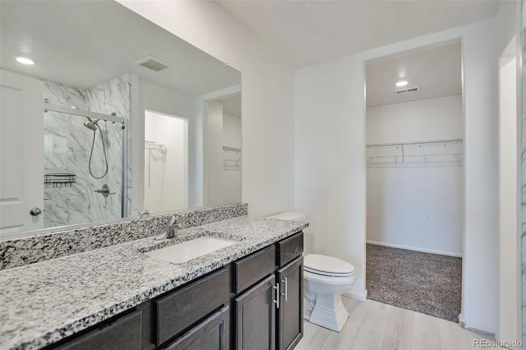 359 Maple Street Bennett CO 80102