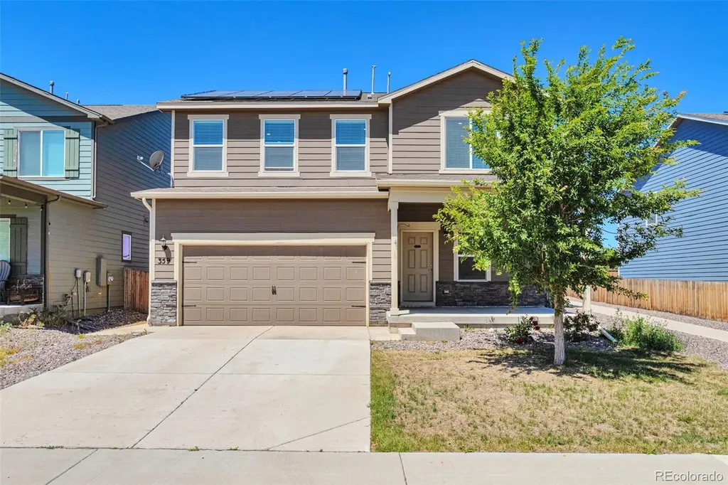 359 Maple Street Bennett CO 80102