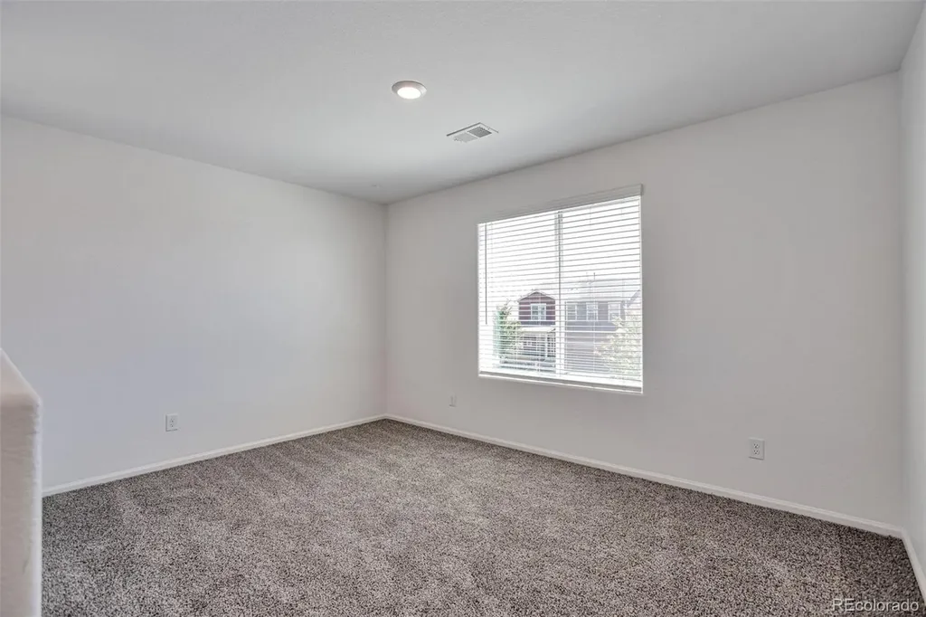 359 Maple Street Bennett CO 80102