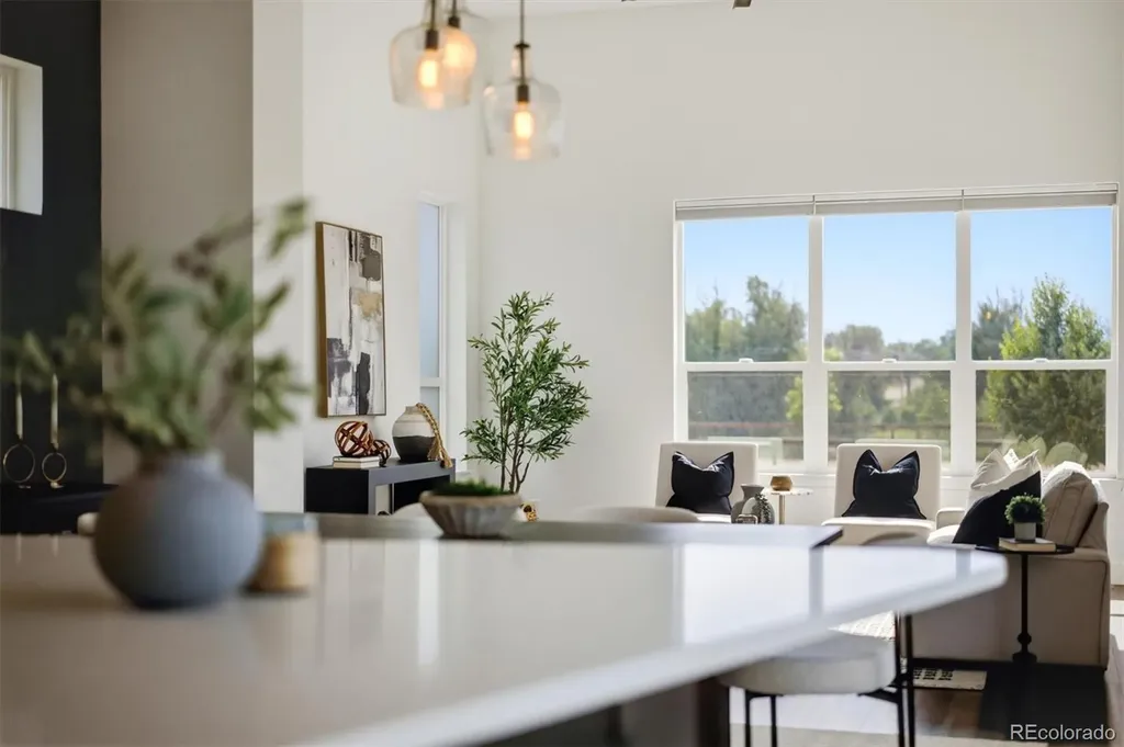6638 Zuni Street Denver CO 80221