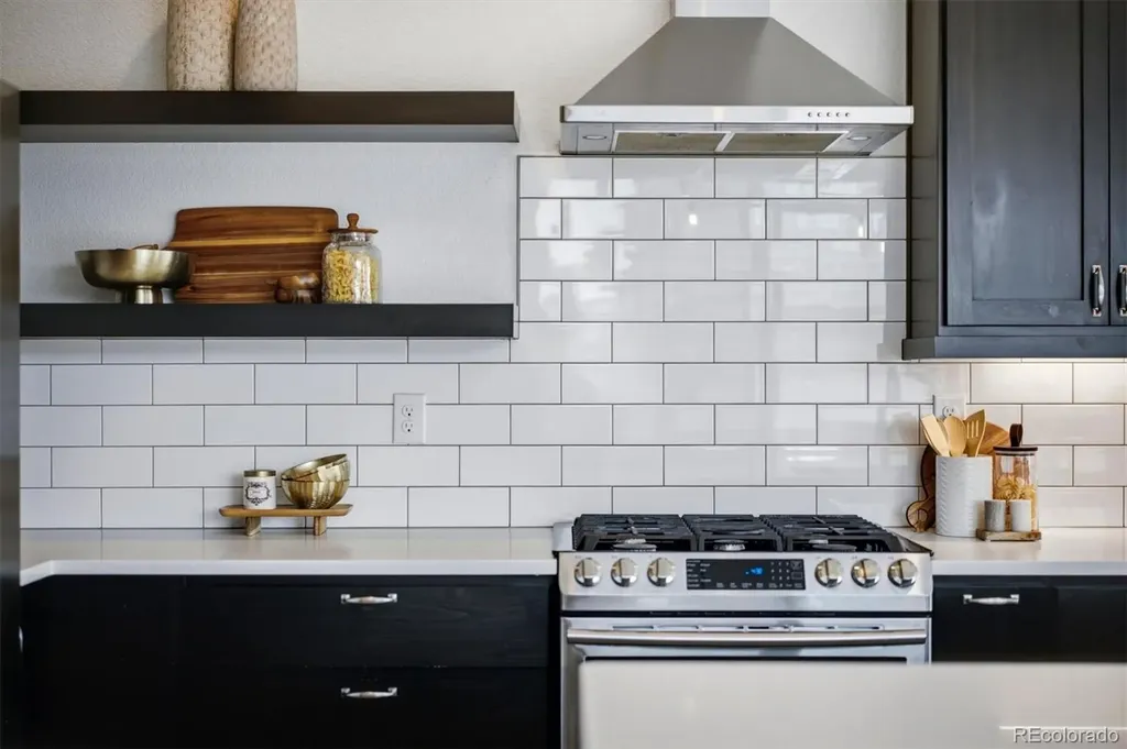 6638 Zuni Street Denver CO 80221
