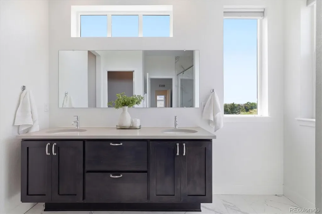 6638 Zuni Street Denver CO 80221