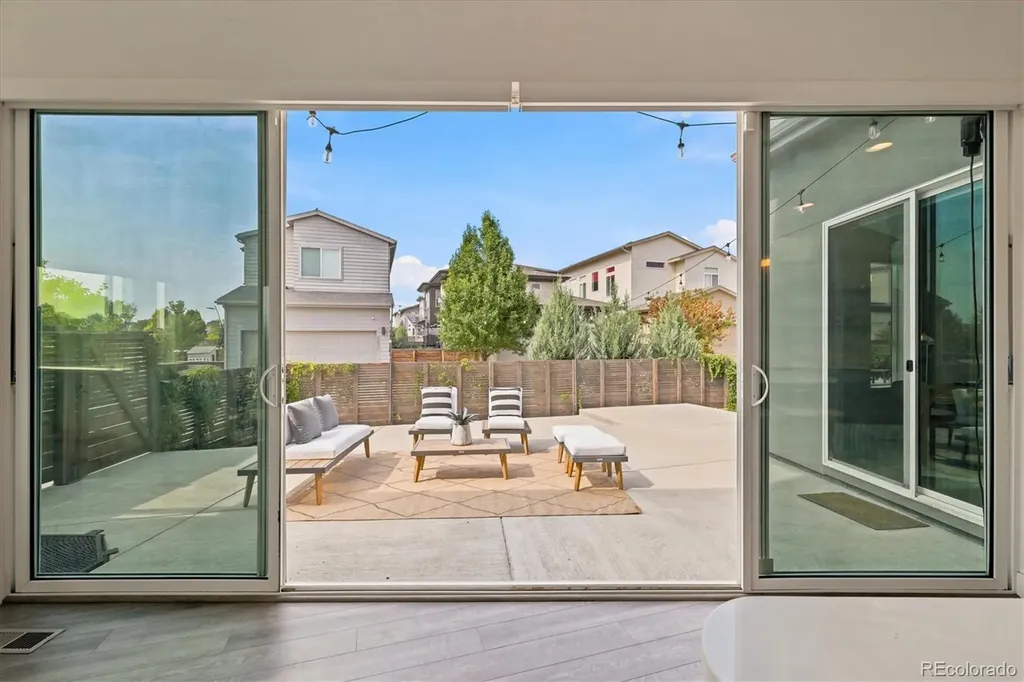6638 Zuni Street Denver CO 80221