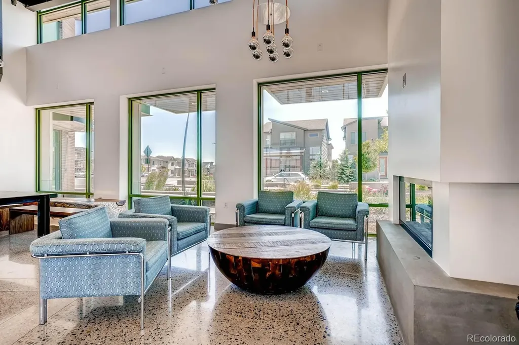 6638 Zuni Street Denver CO 80221