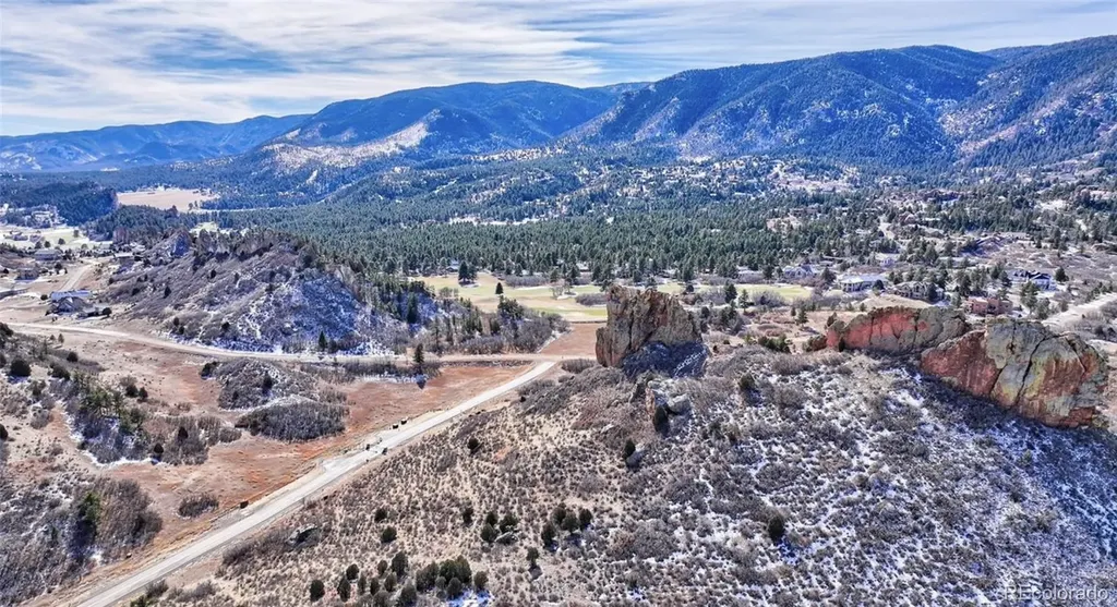 5855 Country Club Drive Larkspur CO 80118